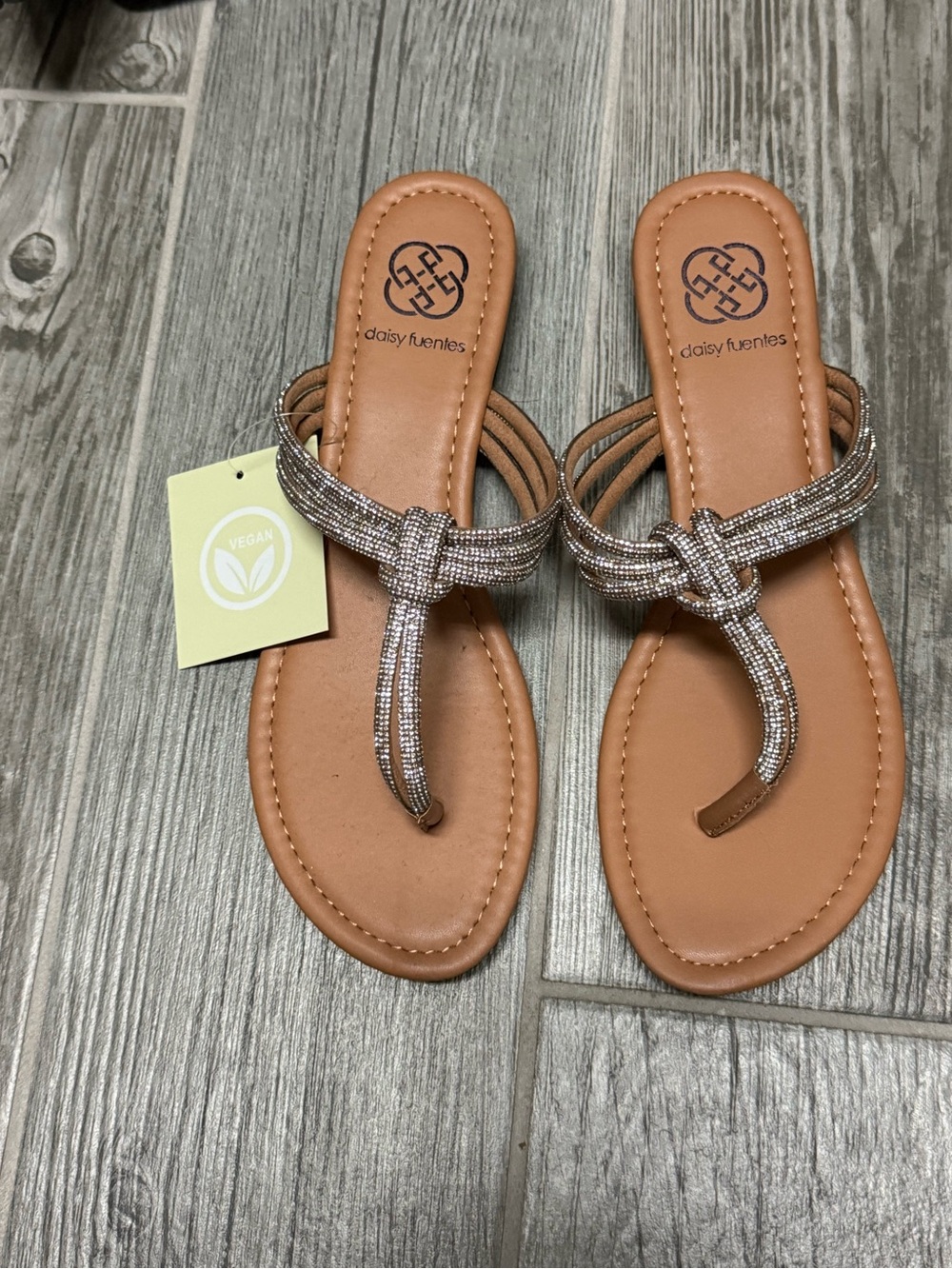 Brand new Daisy Fuentes Tan sandals with Beaded Silver and Gold Straps size 9